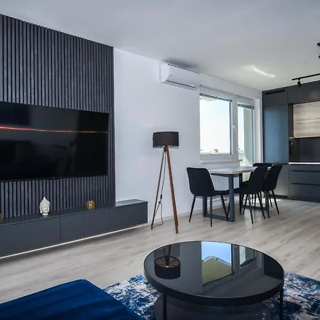 Modern 2bdrm - Airport * Bratislava