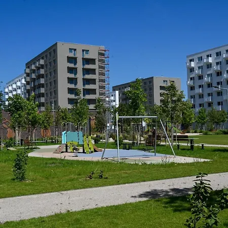 Modern 2bdrm - Airport Lägenhet