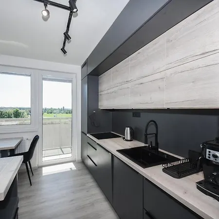 Modern 2bdrm - Airport * Bratislava